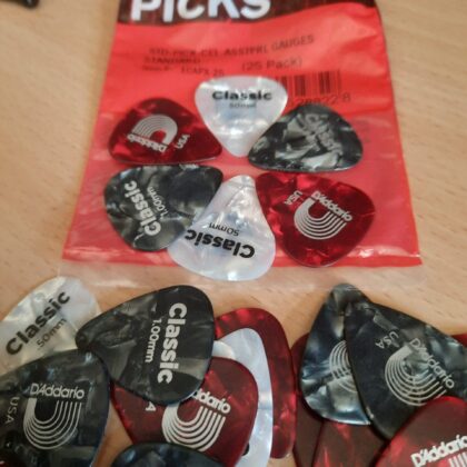 Plectrums